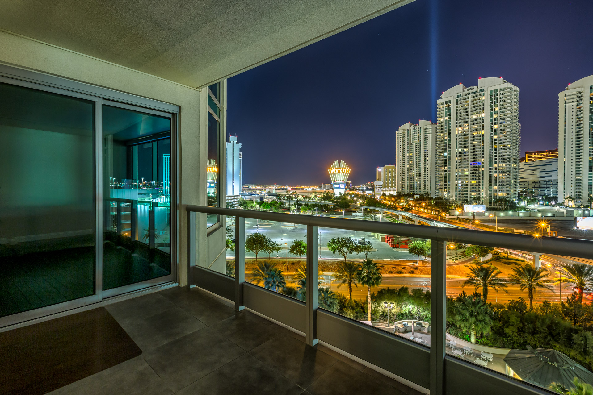 Turnberry -Towers West # 801 Condos- Sold by The Stark Team, Las vegas Luxury Real Estate Agents. Living R