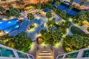 Turnberry-Towers-Condos-Vegas-Pool-at-Night