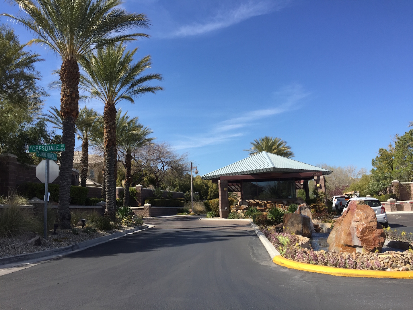 Las-Vegas-Guard-Gated-Neighborhoods-Summerlin-Mountain-Trails