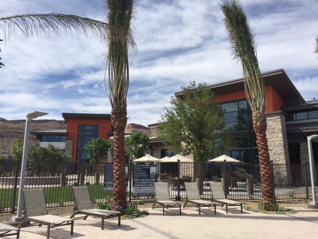 regency-at-summerlin-outdoor-pool-deck-by-travis-scholl-the-stark-team