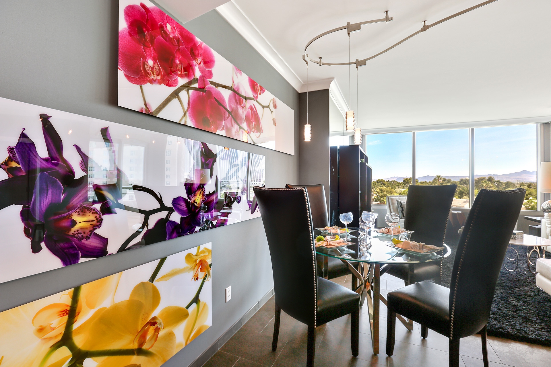 Turnberry Towers # 401 Las Vegas Condo for Sale - living room